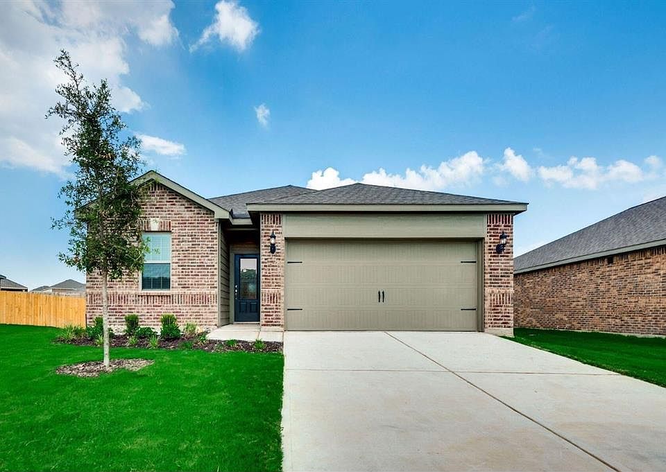 1st image of 1430 Park Trails Blvd
