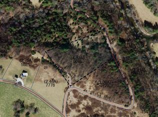 26 Fox Run Ln, Sparta, NC 28675