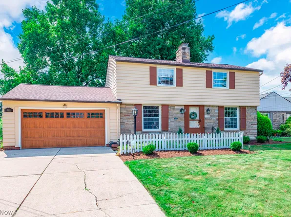 4058 Wooster Rd, Rocky River, OH 44116