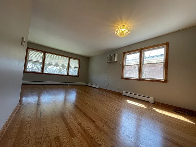 5408 N Central Ave #2 — Photo 3