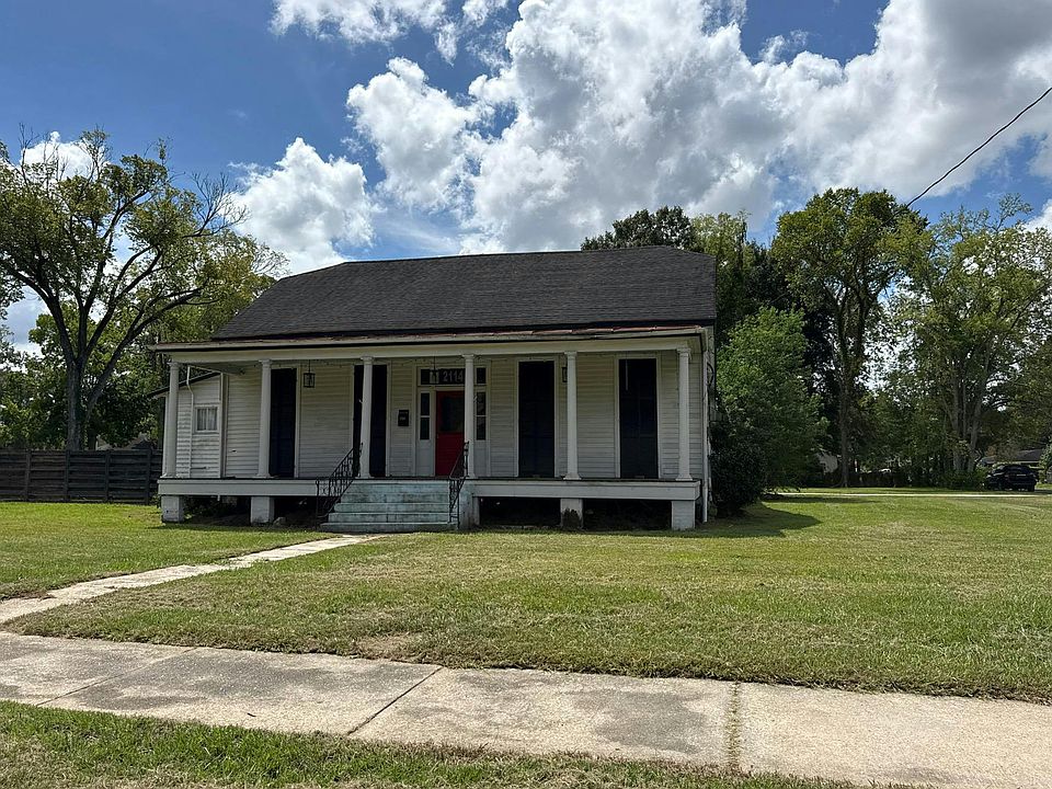 1st image of 2114 North Blvd