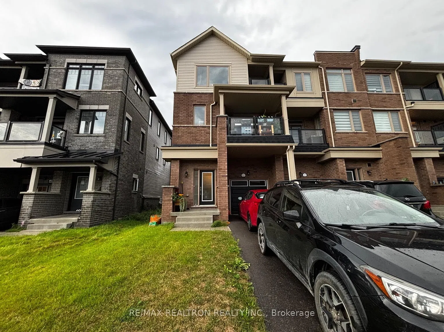 3 bed, $2,850 — Photo 1