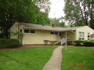 18 Lachmund Ct, Old Tappan, NJ 07675
