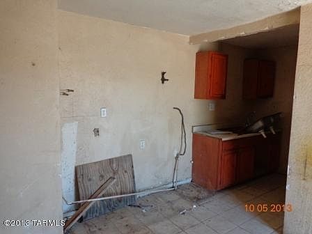 5th image of 2603 S 7th Ave #S