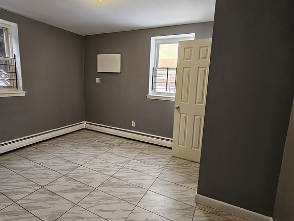 3rd image of 112 Lincoln Ave #24