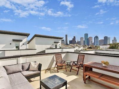 1814 Bingham St, Houston, TX, 77007