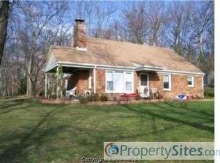 8801 Mayflower Rd, Rosedale, MD 21237