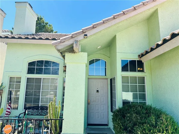 14179 Roan Rd, Victorville, CA 92394