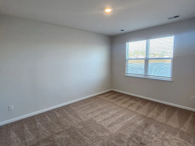 3537 Bells Lake Cir — Photo 3