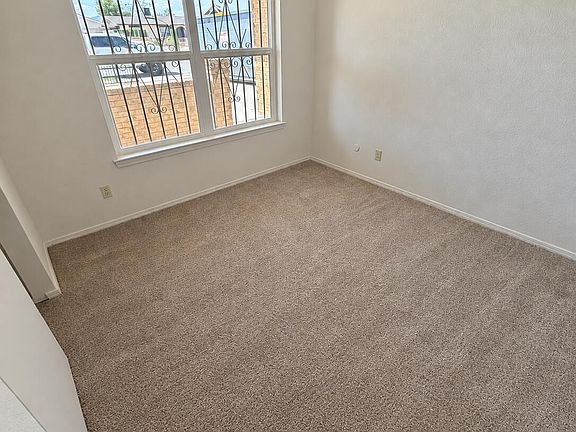 5th image of 3300 Funston Pl
