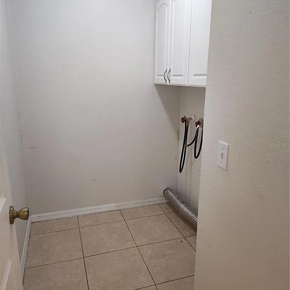 14165 SW 20th Pl — Photo 6