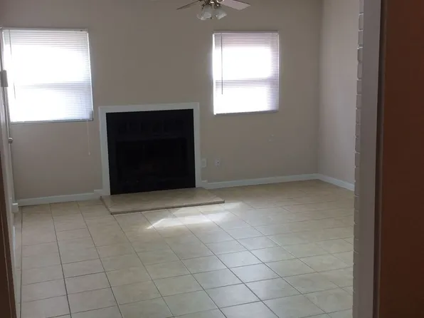 6614 Stoney Point N, Norfolk, VA 23502