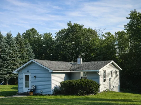 4525 Walnut St, Maple Plain, MN 55359