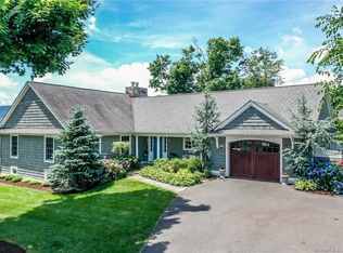 10 Chester St, Brookfield, CT 06804