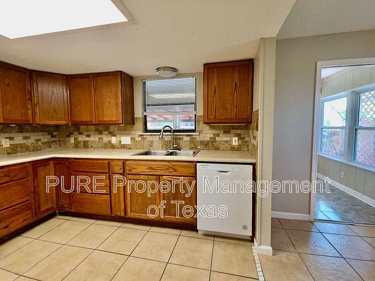 1310 Ray Berglund Blvd #A — Photo 9