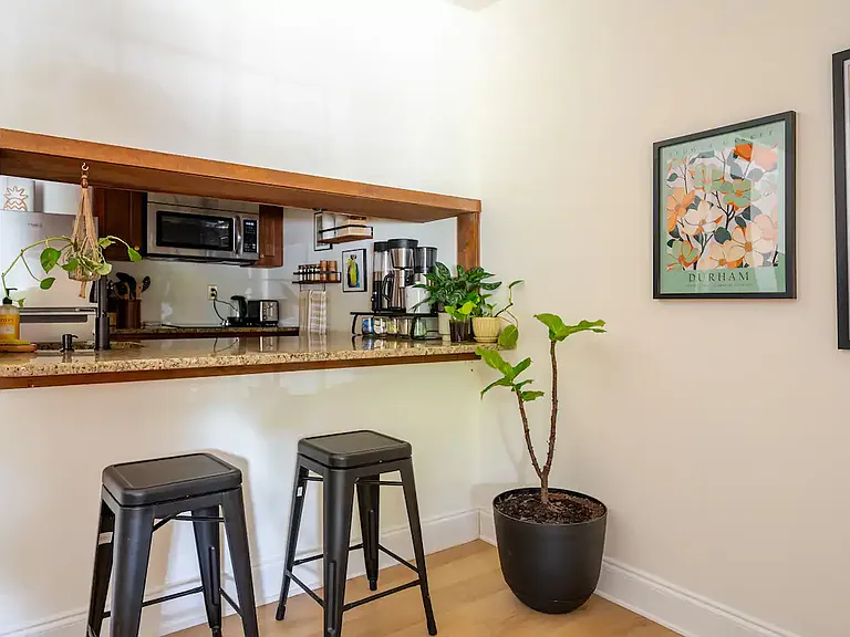 Breakfast Bar