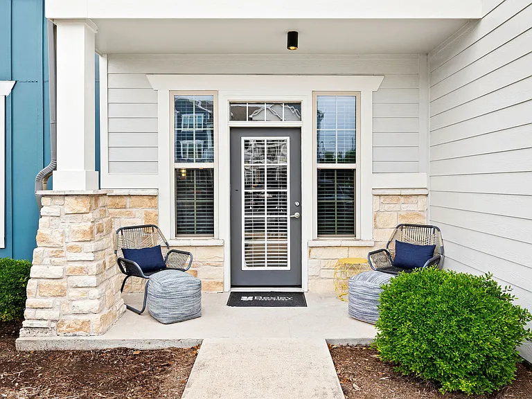 Mathis Model Patio