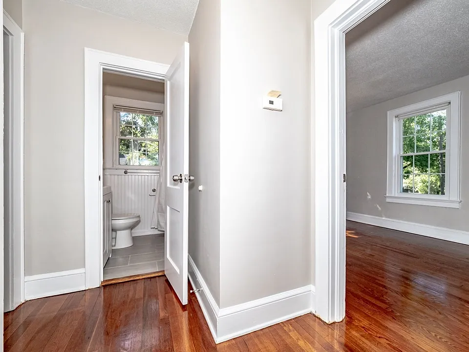 10 Peach St #4