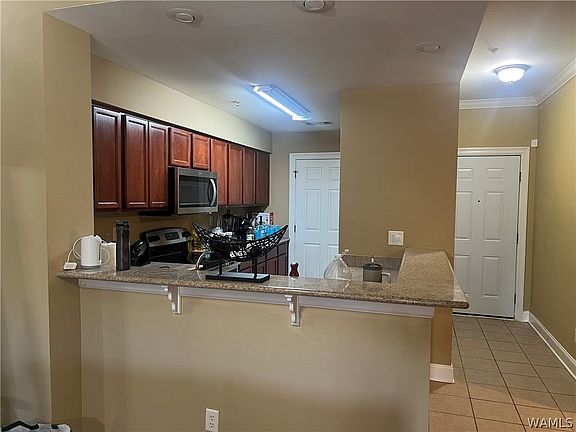 3rd image of 3218 Veterans Memorial Pkwy #1204