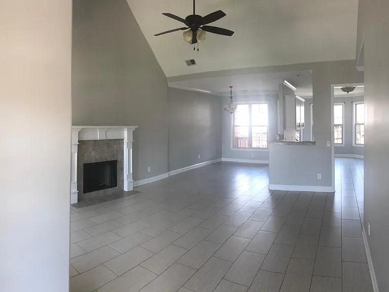5343 Asher Village Dr — Photo 9