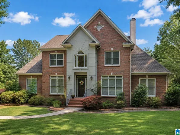 325 Arrowhead Ln, Indian Springs, AL 35124