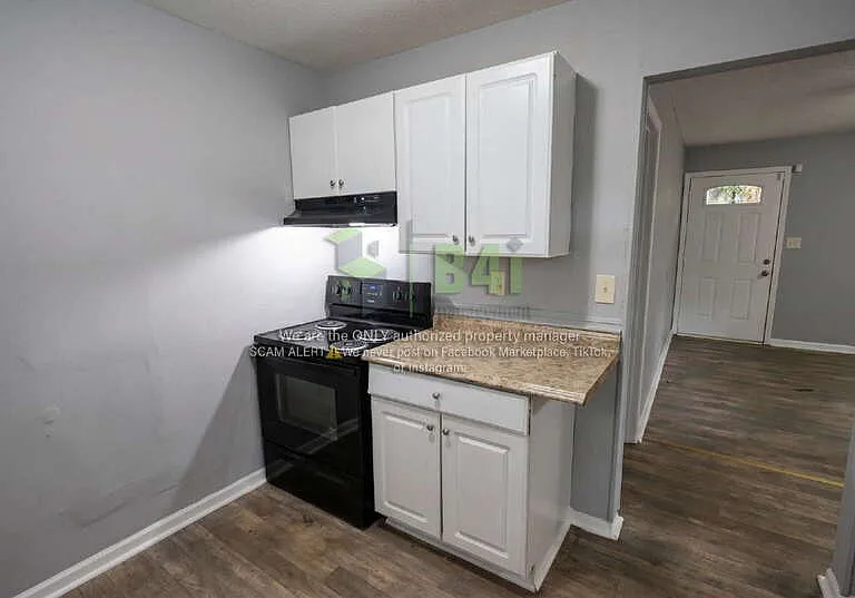 324 Macedonia Rd SE — Photo 6