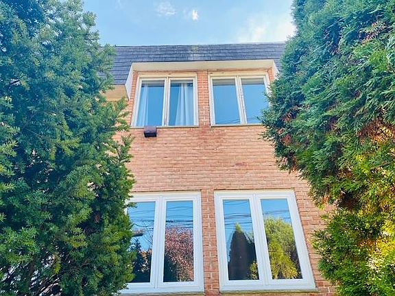 4th image of 1 Occident Ave