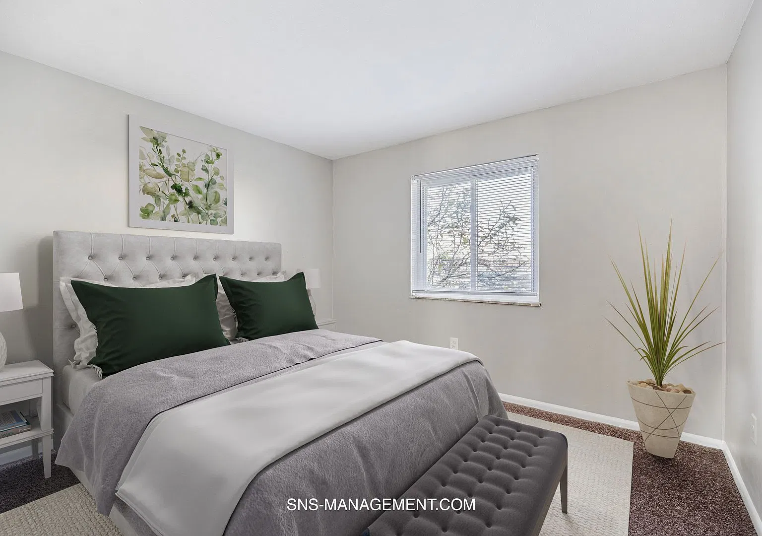 Woodmere Apartments — Photo 4