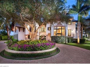 112 Central Ave, Naples, FL 34102