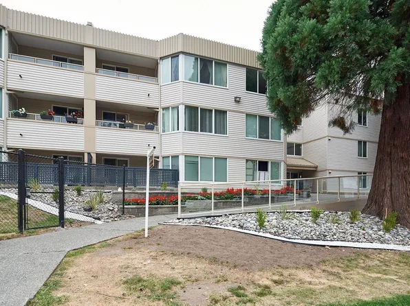 9635 121st St #113, Surrey, BC V3V 7L8