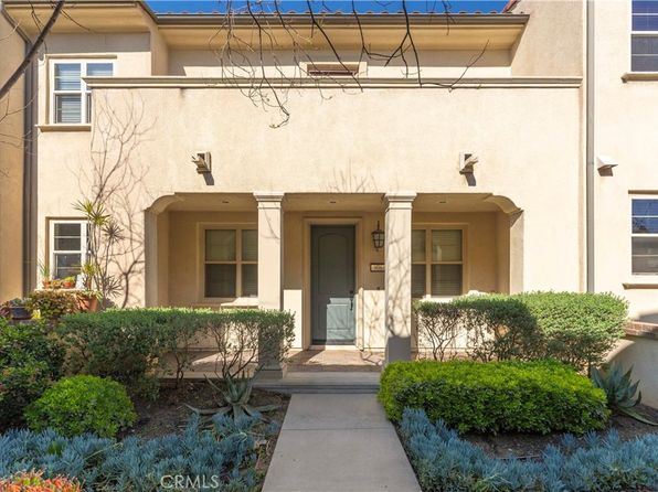 906 Grove Ct, Claremont, CA 91711
