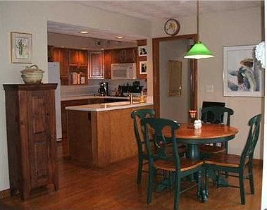 4th image of 927 Valleyview Dr