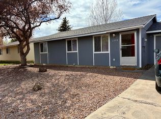 1559 SW 33rd St, Redmond, OR 97756