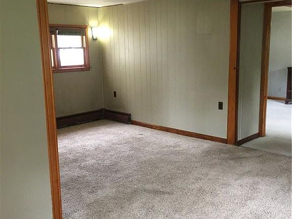 5th image of 3886 Dartmouth St