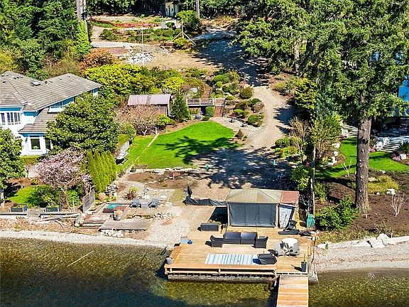 3rd image of 7615 NE Champagne Point Place