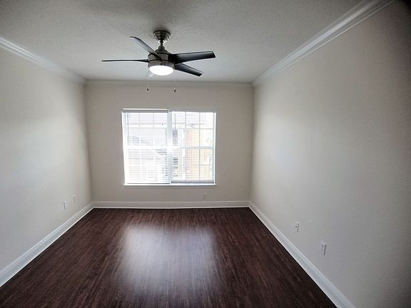 3rd image of 12500 Crest Springs Ln APT 1036
