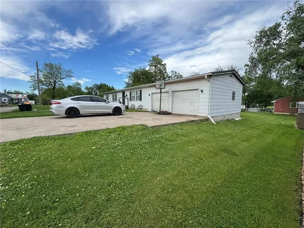 211 N Herriford St, Chillicothe, MO 64601