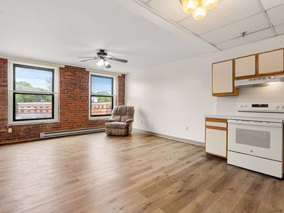 80 Foster St APT 306, Peabody, MA, 01960