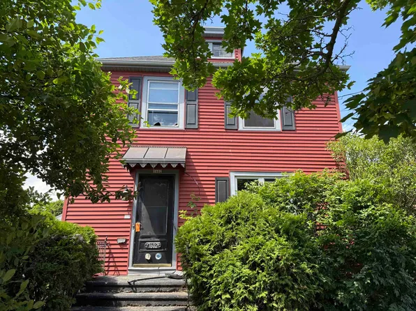 1602 Clark St, Manitowoc, WI 54220