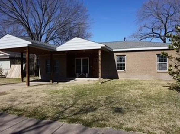 134 W Cober Dr, Grand Prairie, TX 75051