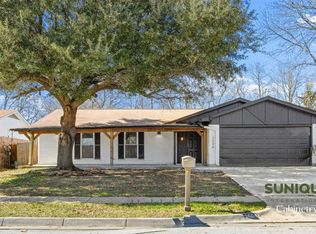 3604 Spring Meadows Dr, Arlington, TX 76014