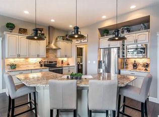 1682 S Honeysuckle St, Kennewick, WA 99338