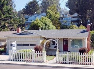 727 Francisco St, El Granada, CA 94018