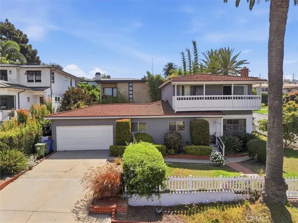 214 S Poinsettia Ave, Manhattan Beach, CA 90266