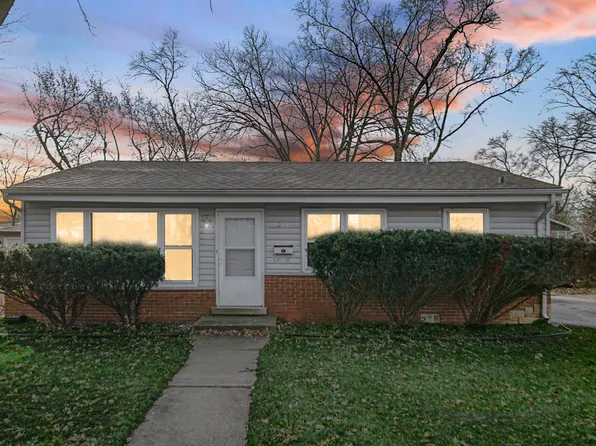 284 Holbrook Rd, Chicago Heights, IL 60411