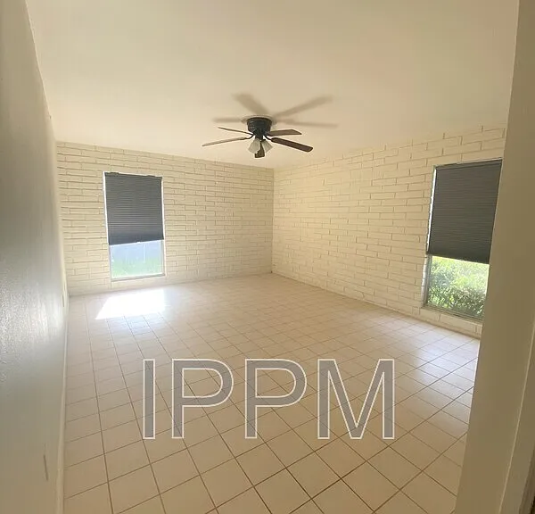 5108 Manana Cir — Photo 21