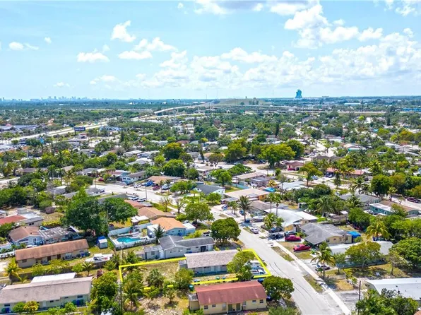 1870 Gardenia Road, Fort Lauderdale, FL 33317