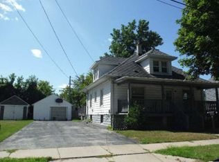 1108 Elm St, Bay City, MI