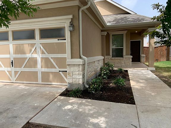 2nd image of 9006 Acorn Cup Dr