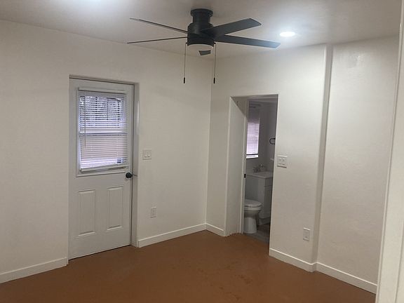 3rd image of 2701 N Martin Ave #1